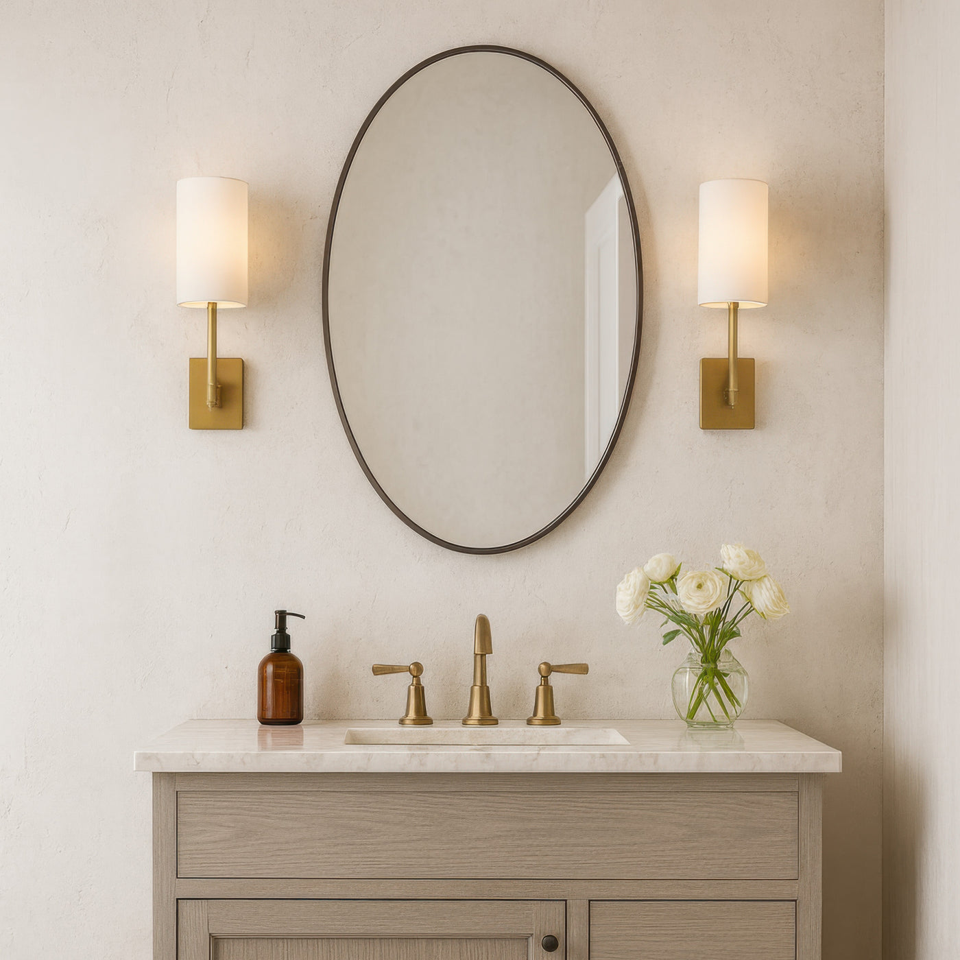 Tablet 22 x 30 Oval Mirror