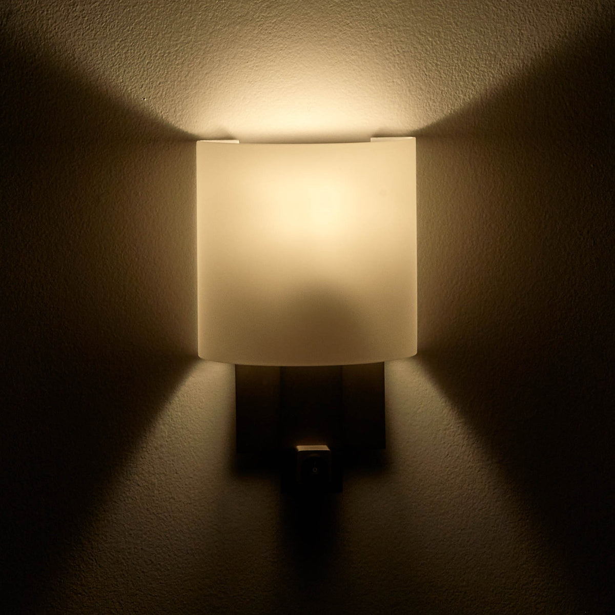 7.5'' Espille 1 Light Satin Nickel Wall Sconce