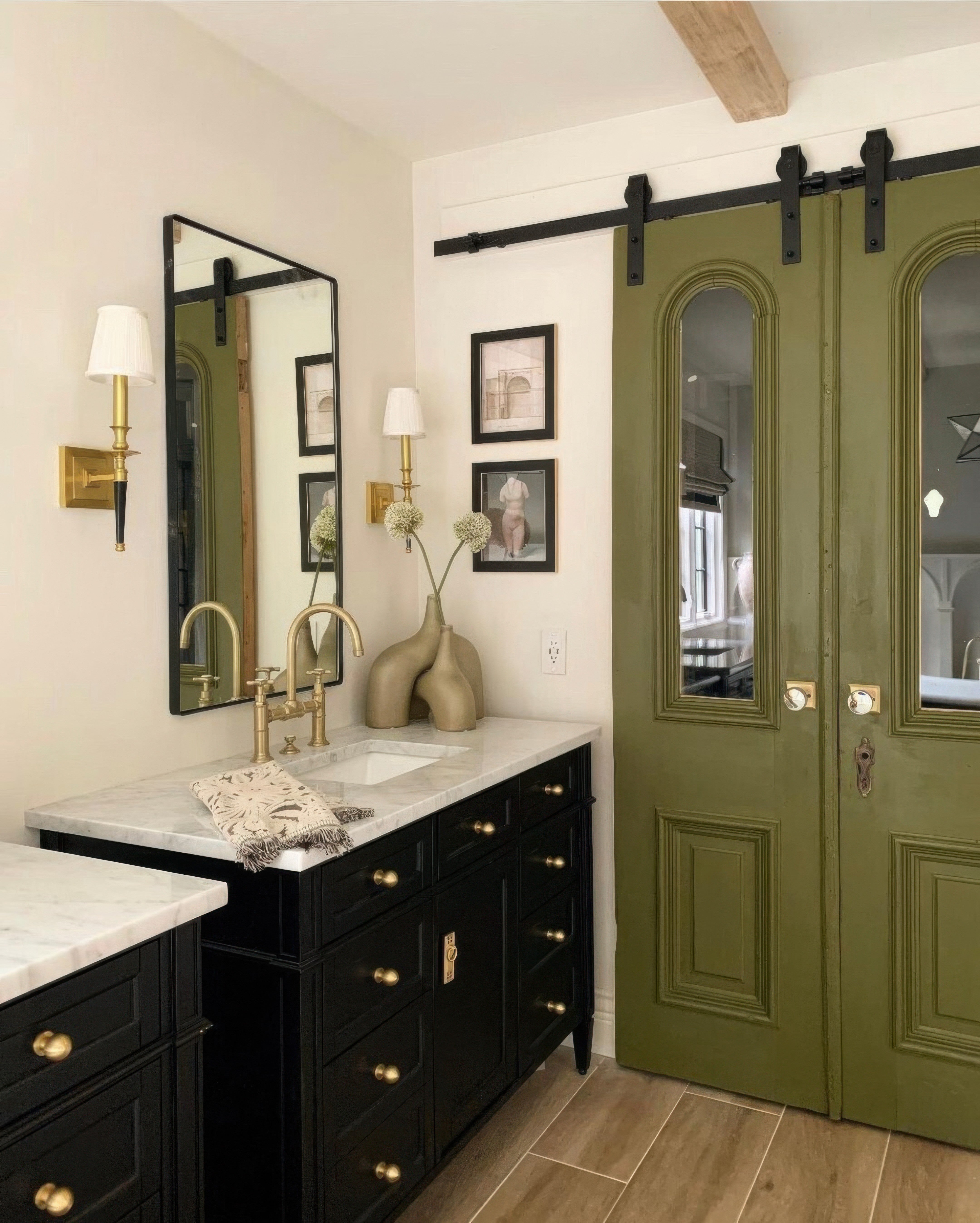 Kye 22x40 Rounded Rectangular Wall Mirror