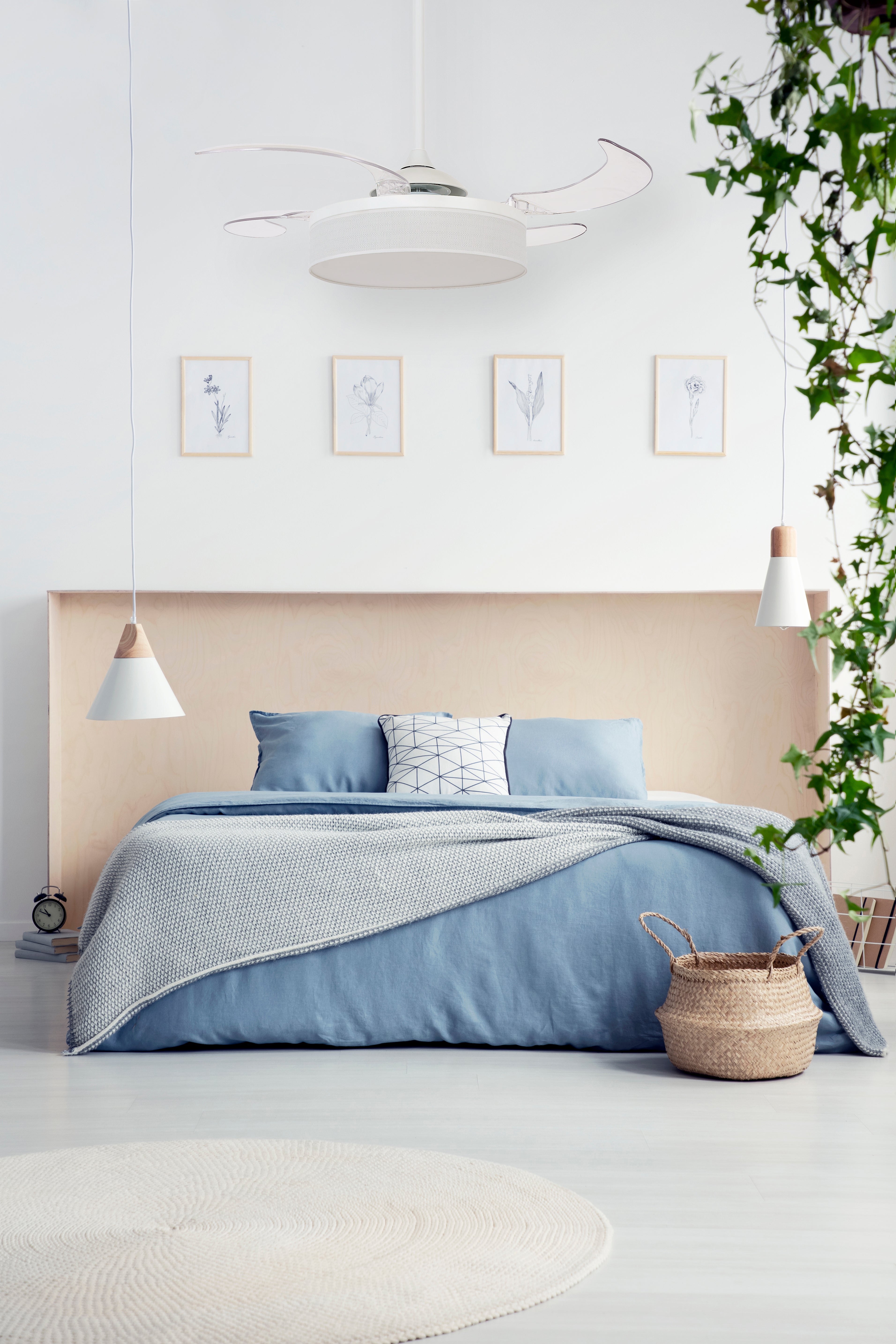 Fraser 48 Inch 3 Light White Fan with Retractable Blades