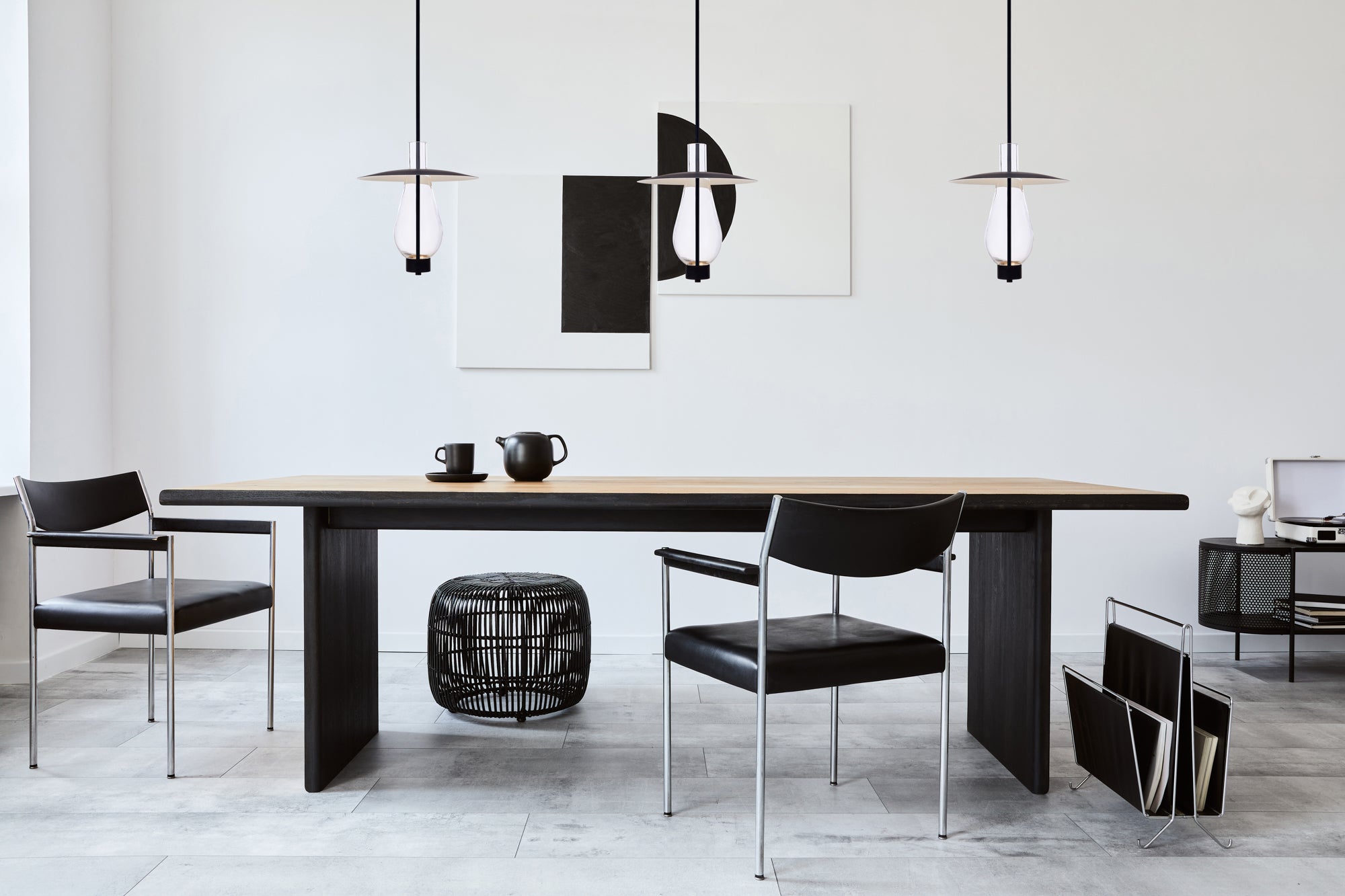 27'' Hugo 1 Light Matte Black Pendant