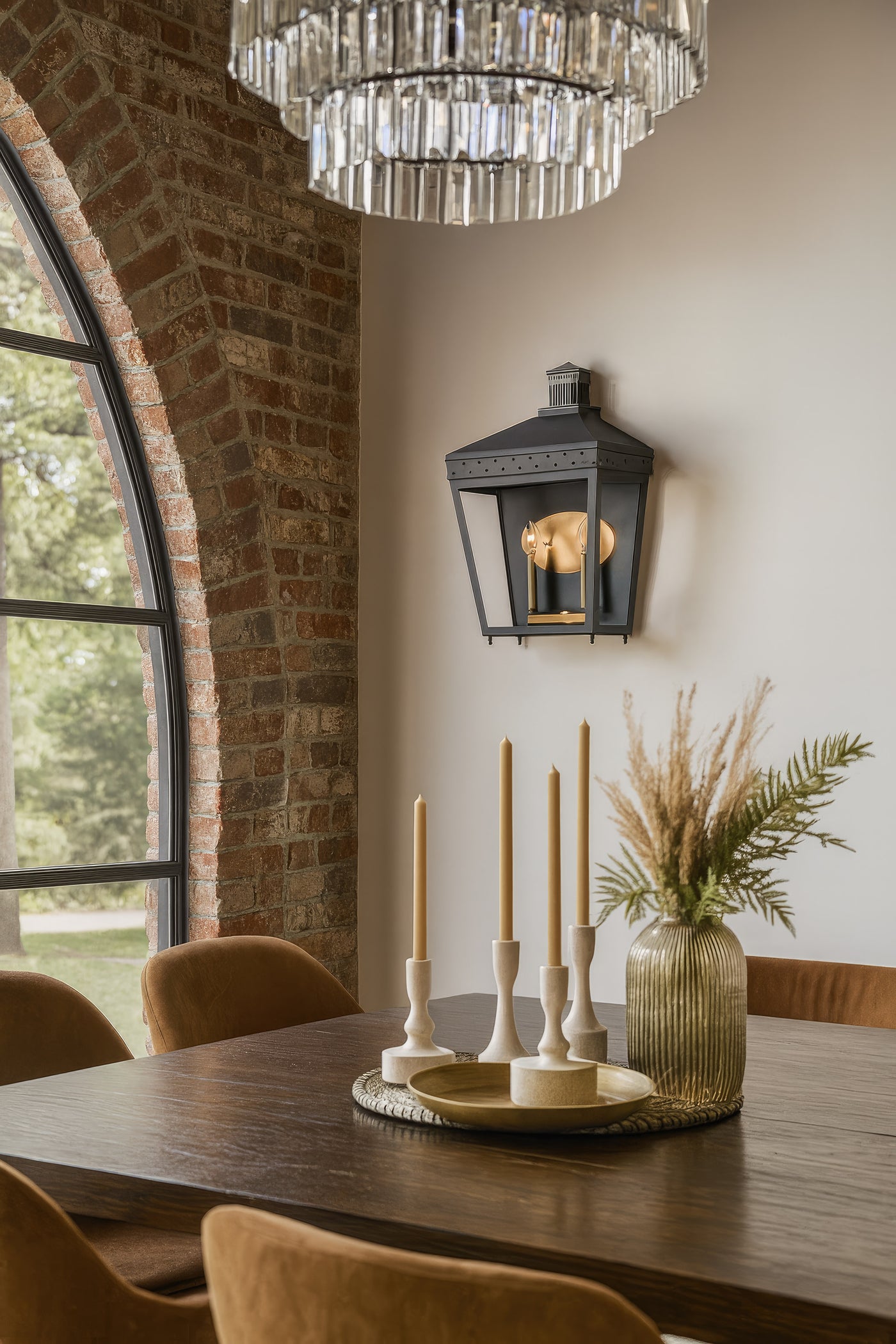 Midnight Manor 2 Light Sconce