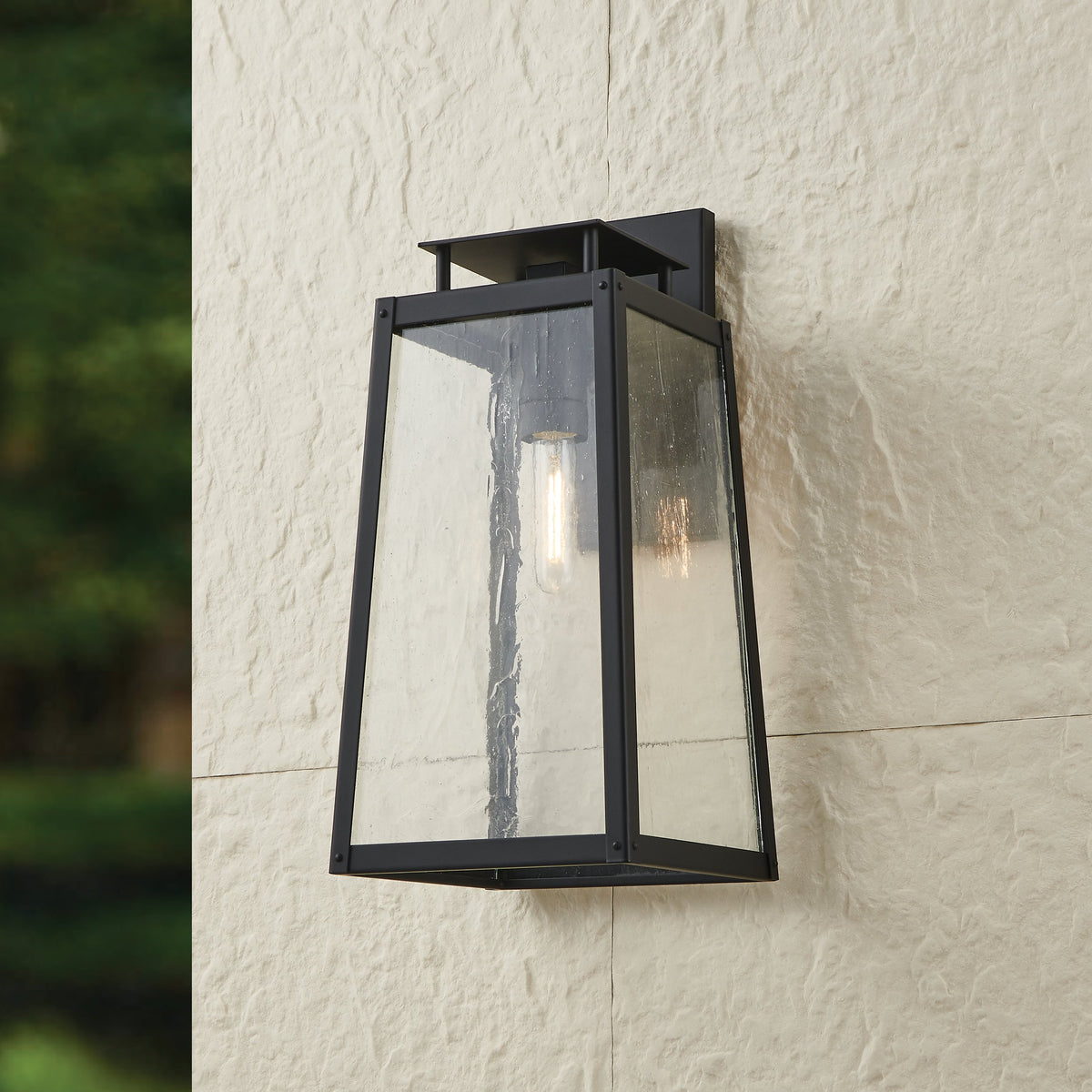 Salford 19-inch 1-light Matte Black Exterior Wall Sconce with Clear Antique Glass