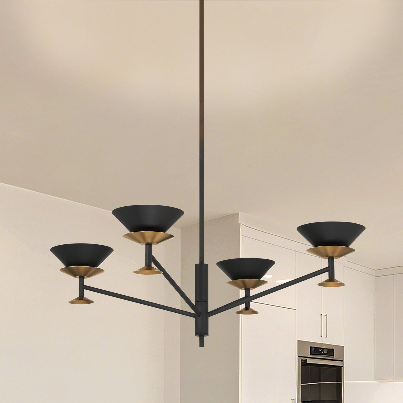 Tremolo 36-inch 4-light Textured Black and Champagne Gold Chandelier