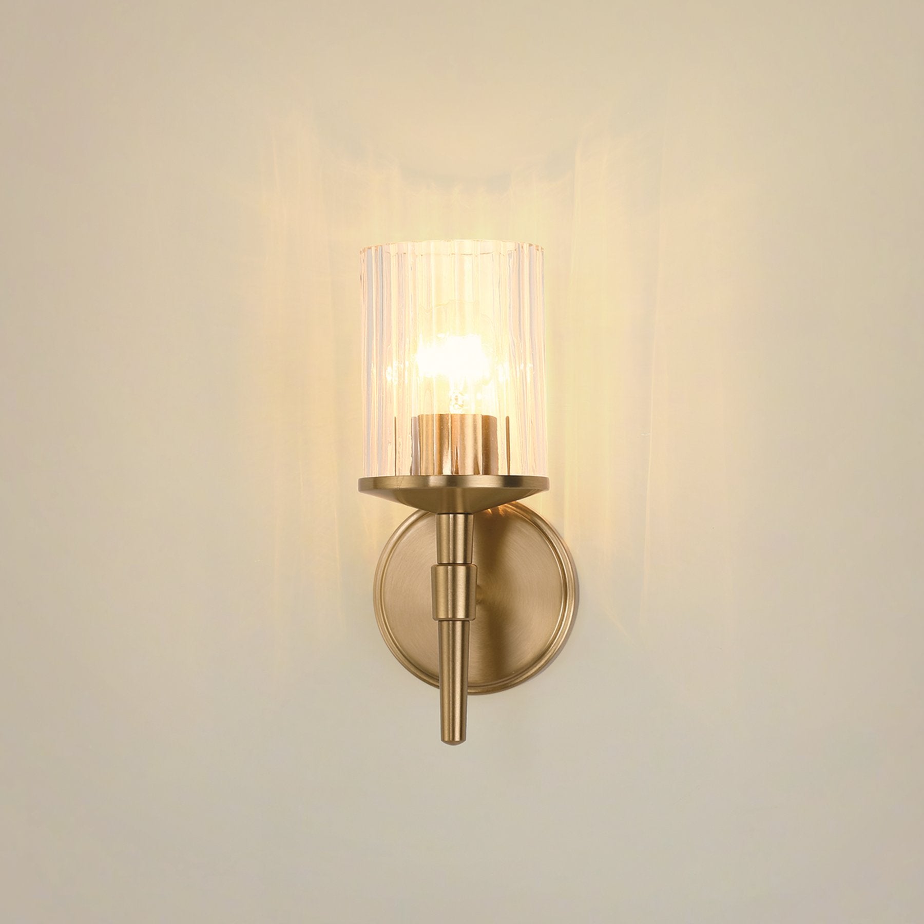 Andrea 5-inch 1-light Champagne Gold Vanity Light with Clear Ribbed Glass Shade
