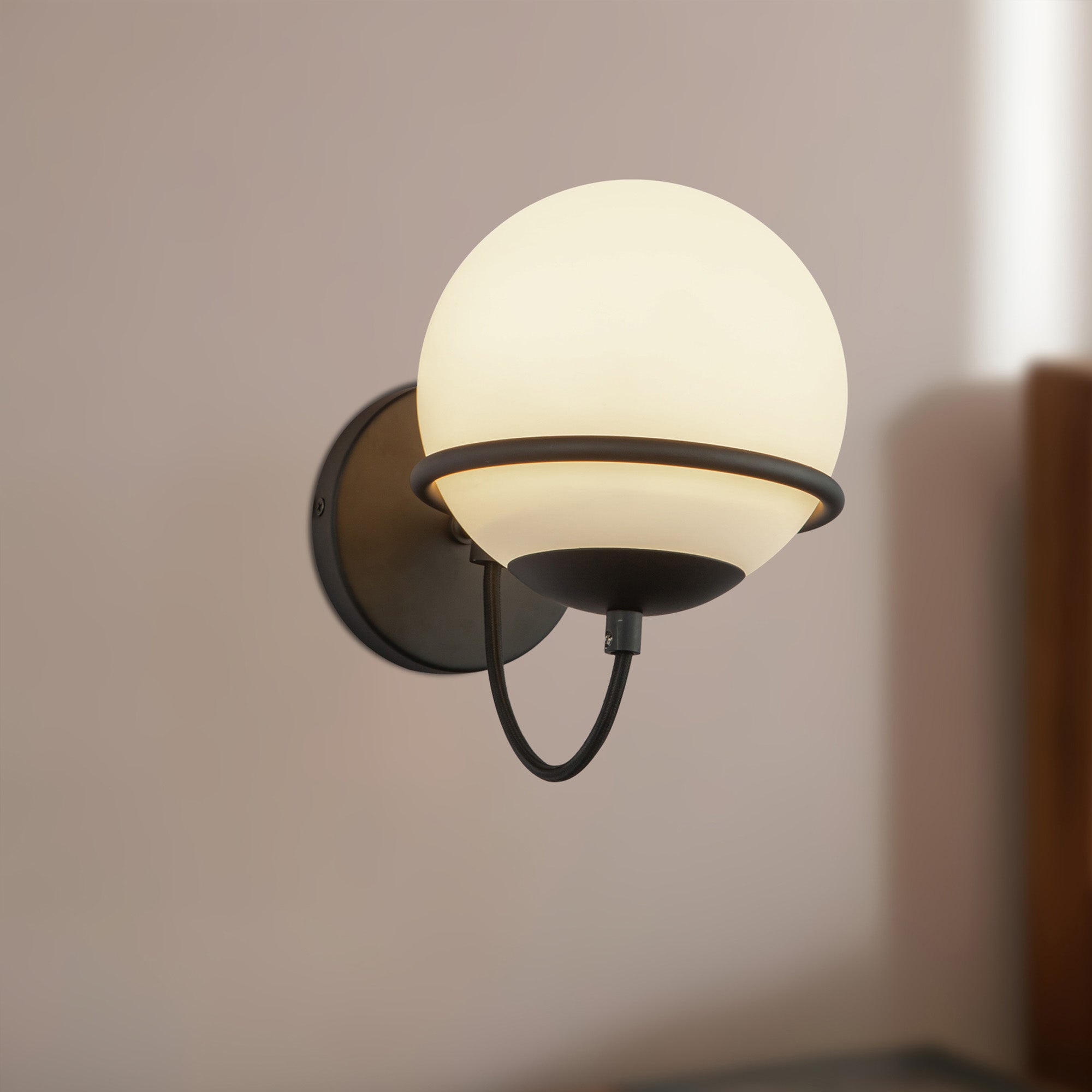 alba-7-in-steel-vanity-light