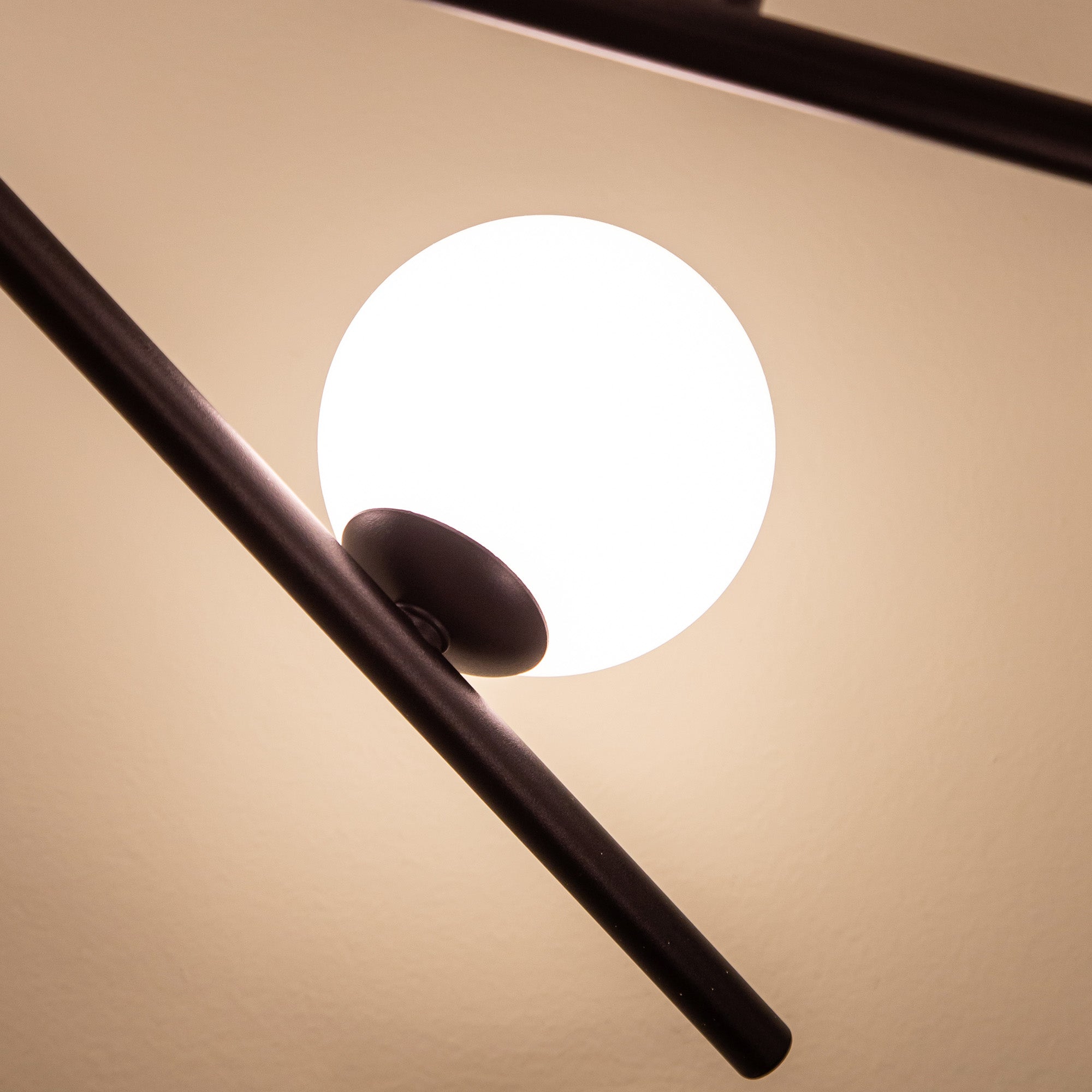 Amara 32-in Steel Chandelier
