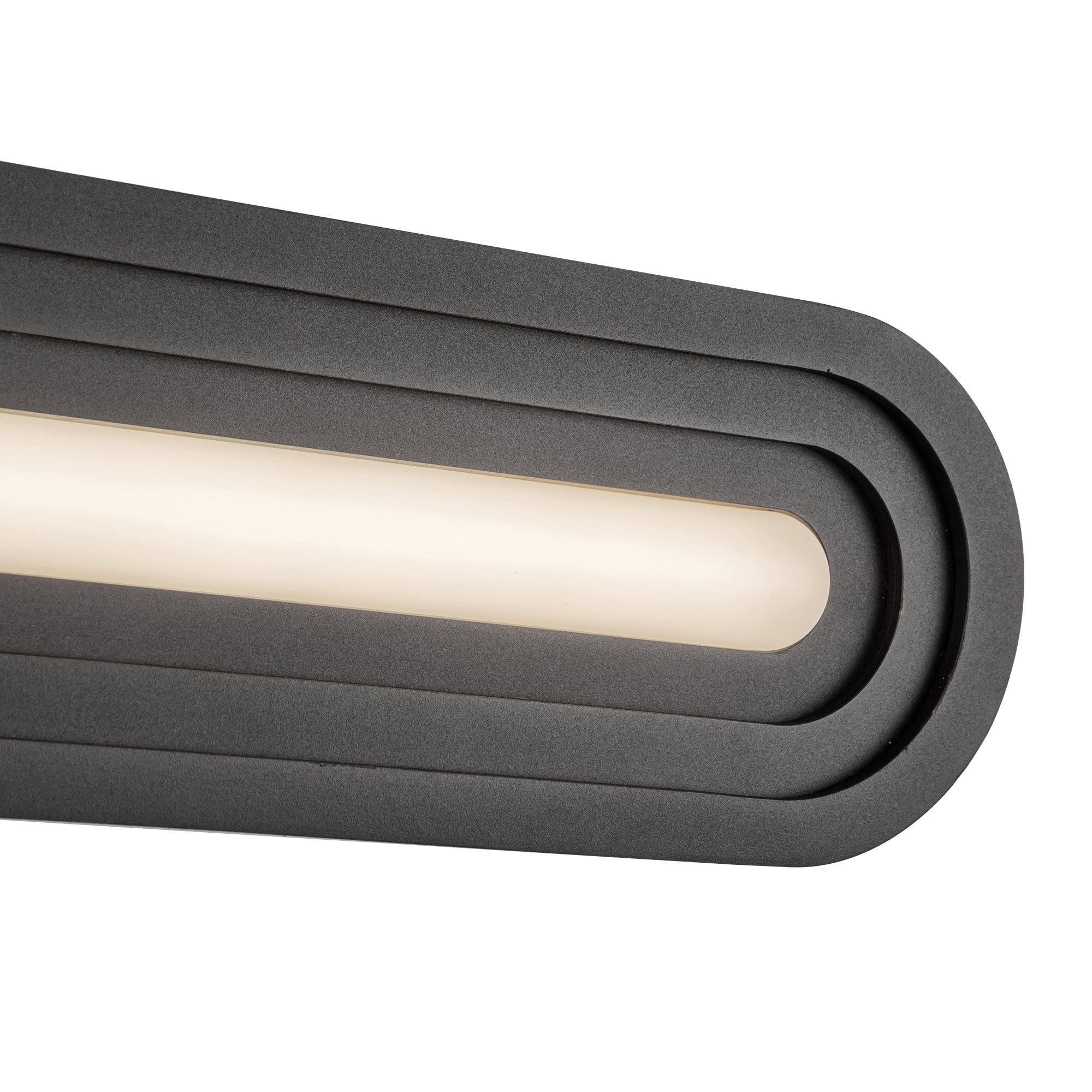 Arco 32-in Aluminum Vanity Light