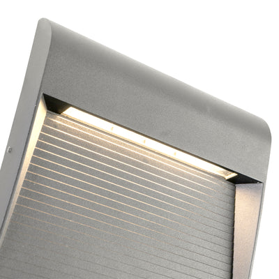 Casa 7-in Aluminum Outdoor Wall Sconce