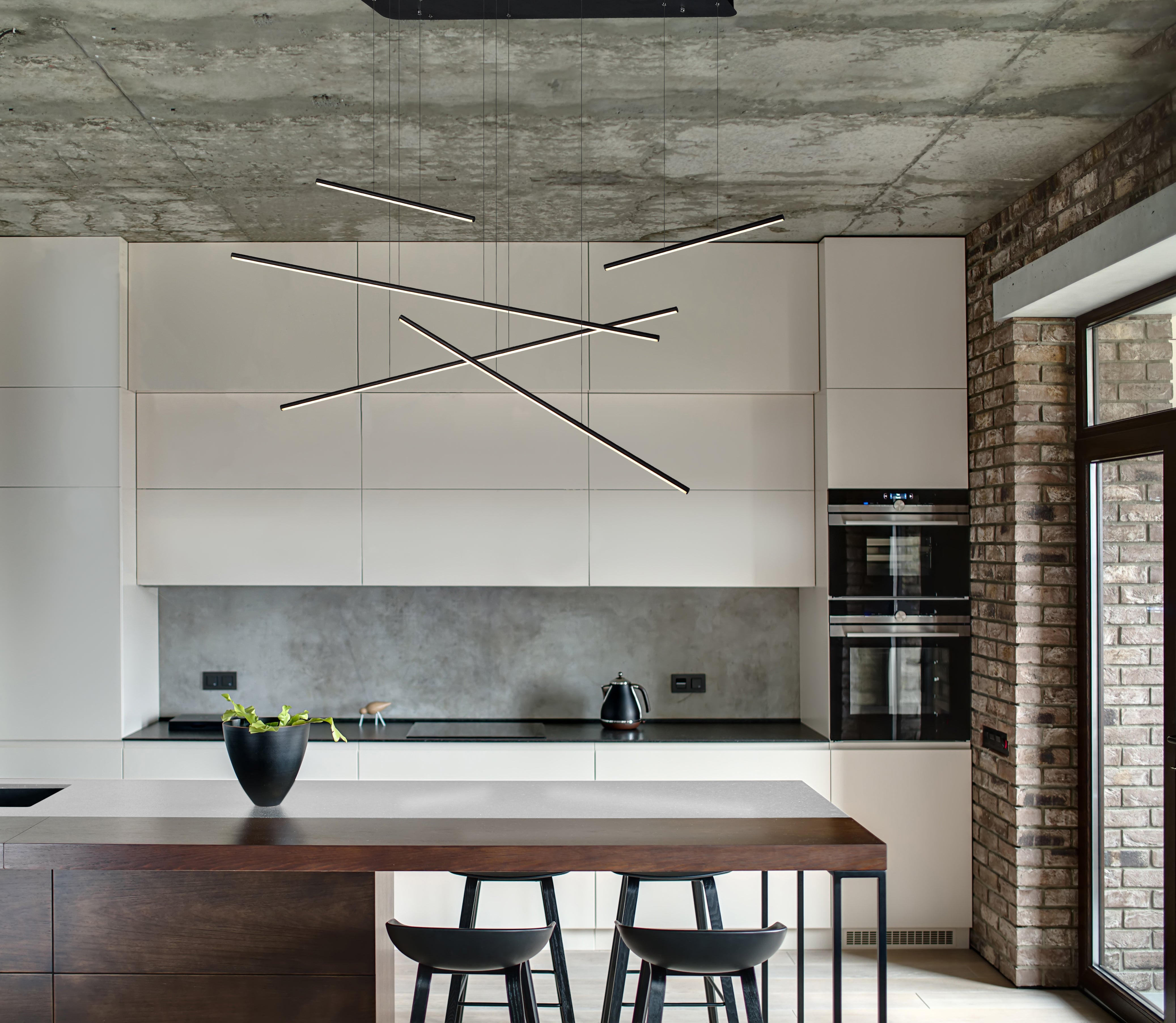 Chute Motion 60-in Aluminum Multi Pendant