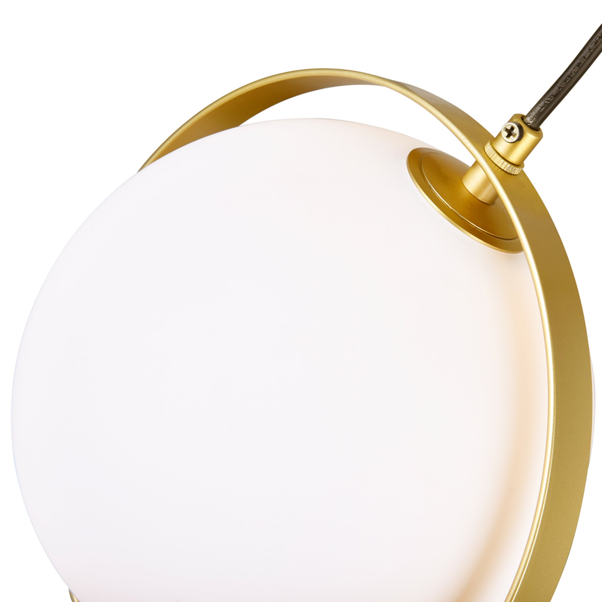 Da Pendants 3 Light Medallion Gold