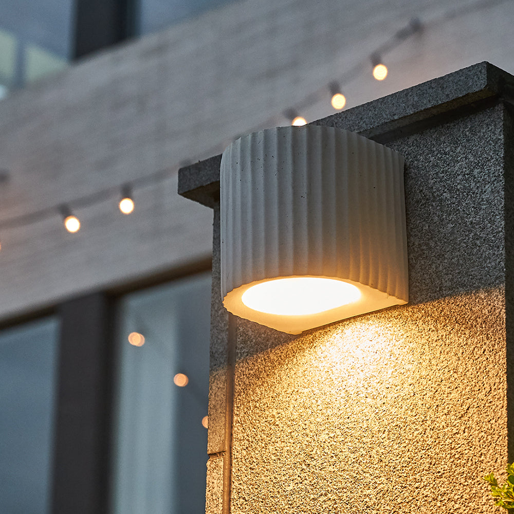 Artisan Concrete Corinthian Wall Sconce Cream White Fixture