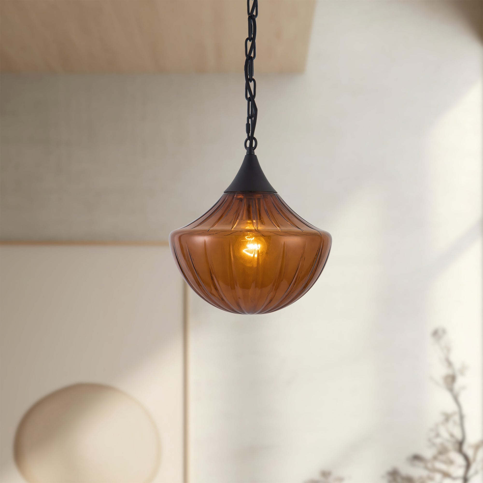 farrah-12-in-steel-pendant