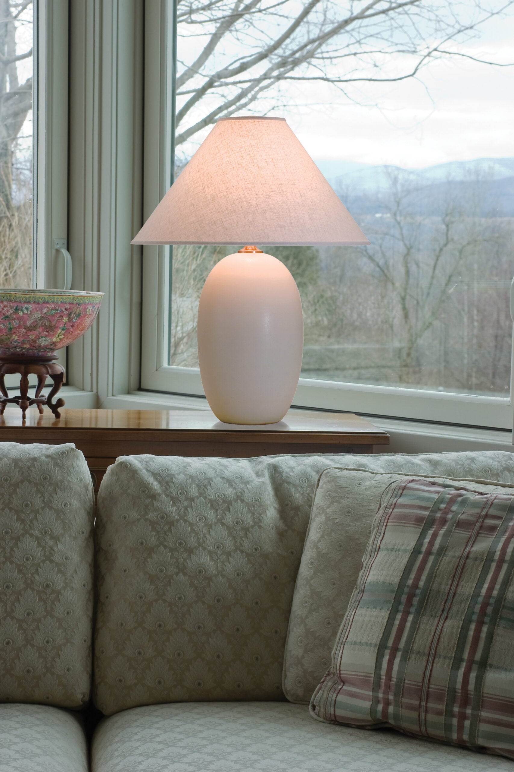 28.5-inch Scatchard Matte White Table Lamp
