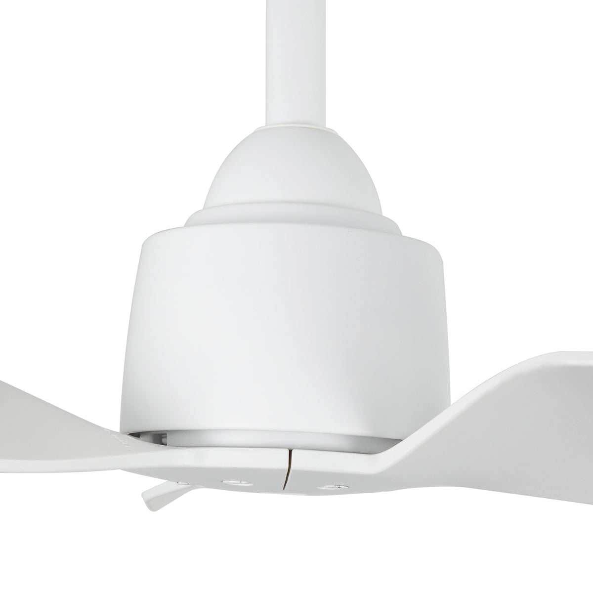 Hugo 42-in White Reversible DC Ceiling Fan