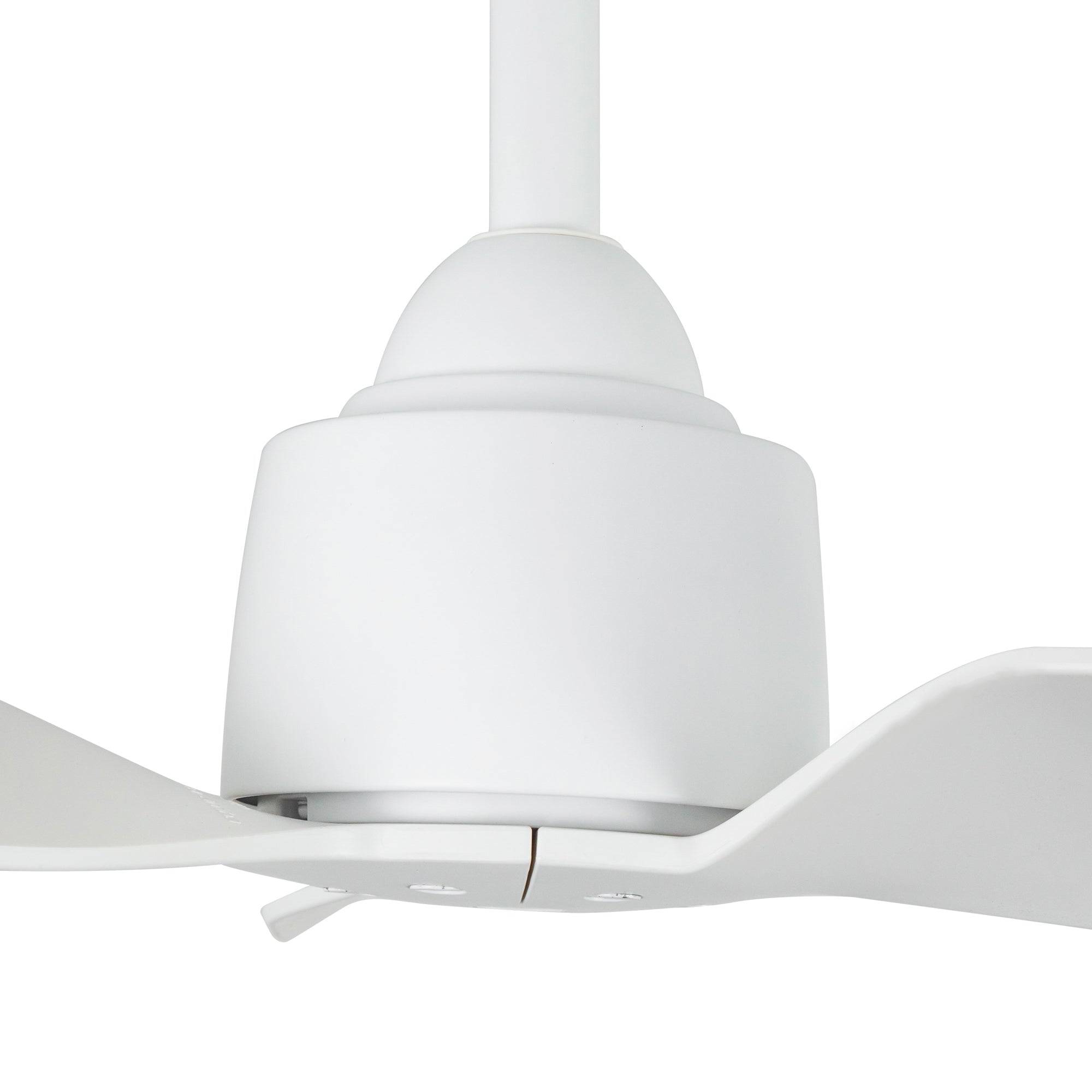 Hugo 42-in White Reversible DC Ceiling Fan