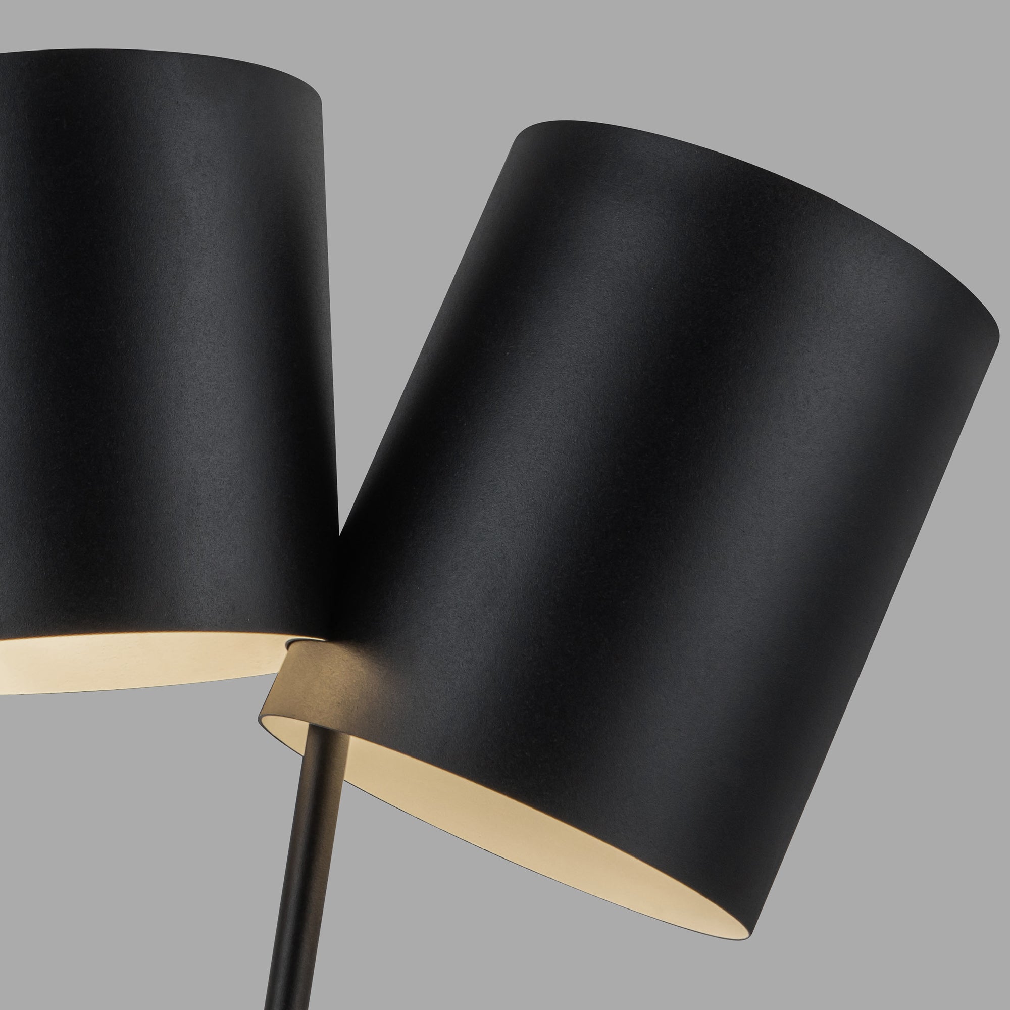 Keiko 14-in Aluminum Table Lamp
