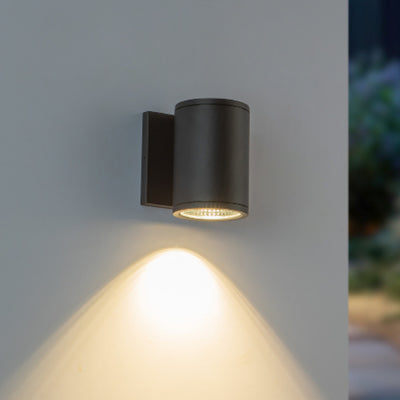 Nordic 5-in (3-in Dia.) Aluminum Outdoor Wall Light