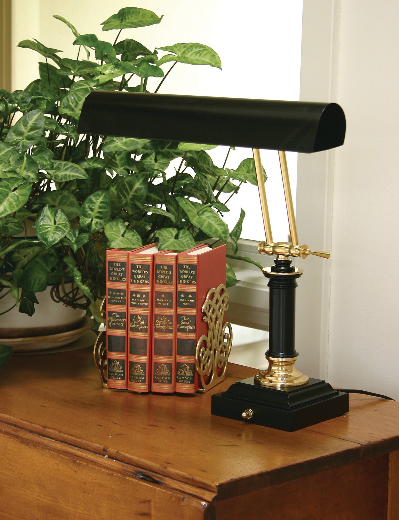 16.5-inch Piano/desk Black and Brass Desk Lamp