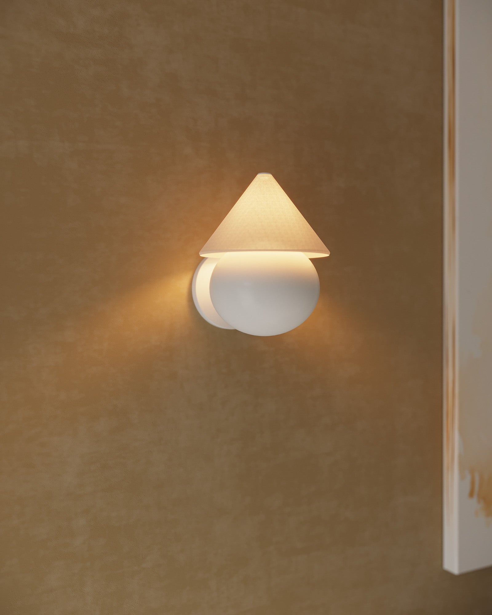 Rowan 9-in Steel Linen Wall Sconce
