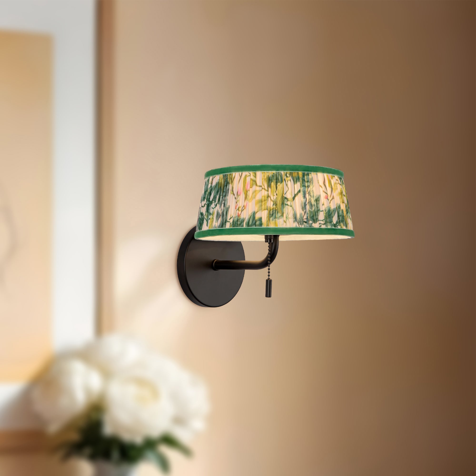 scout-7-in-steel-vanity-light