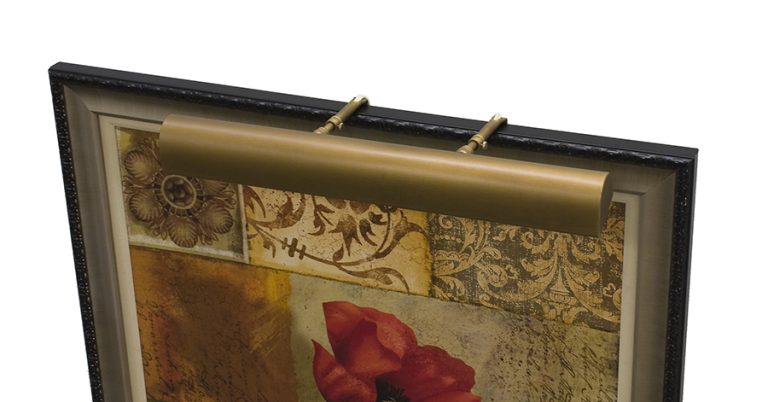 24-inch Classic Traditional Weathered Brass Plug-In Picture Light