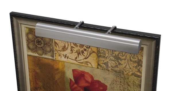 30-inch Classic Traditional Pewter Plug-In Picture Light
