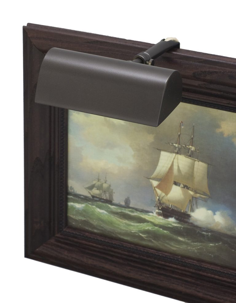 5-inch Classic Traditional Mahogany Bronze Plug-In Picture Light