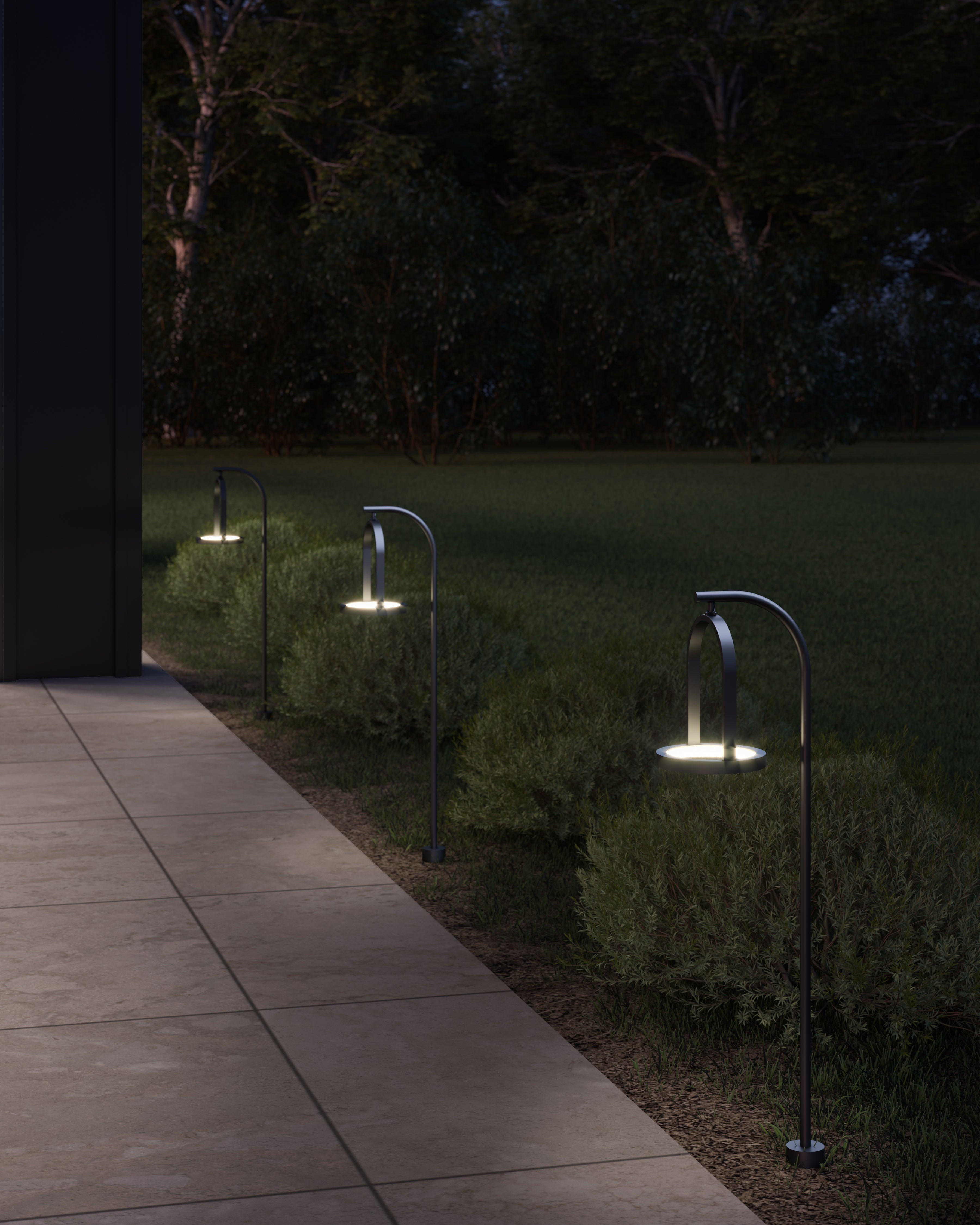 Trek 28-in Aluminum Outdoor Path Light