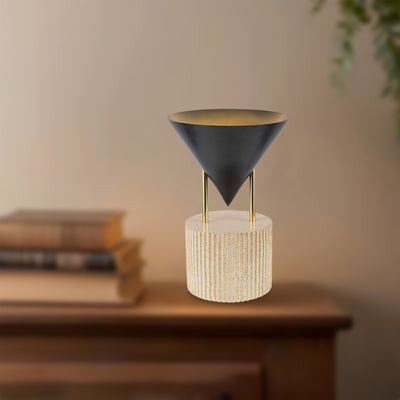 Versus 15-in Brass Table Lamp