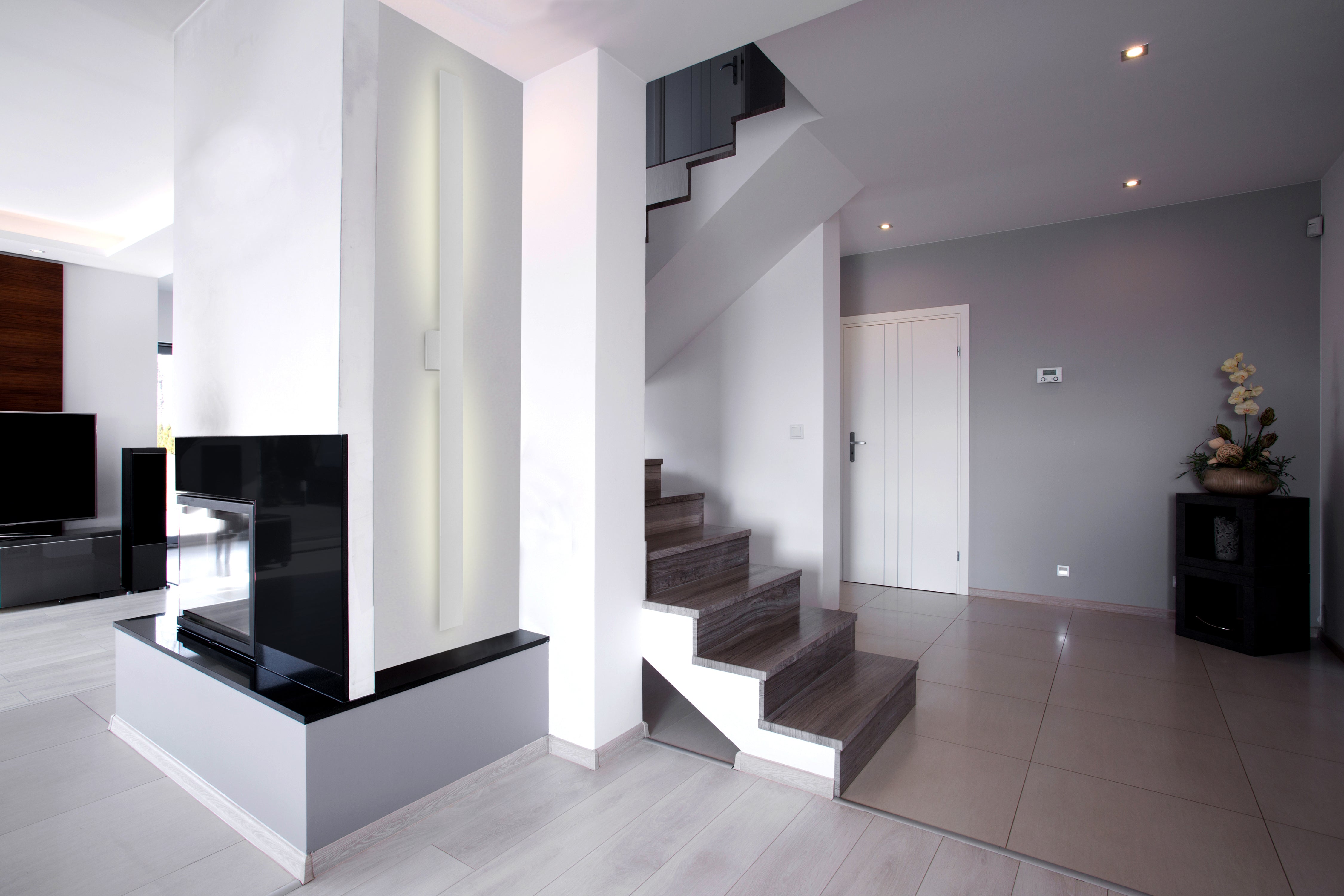 Vesta 72-in Aluminum Wall Light