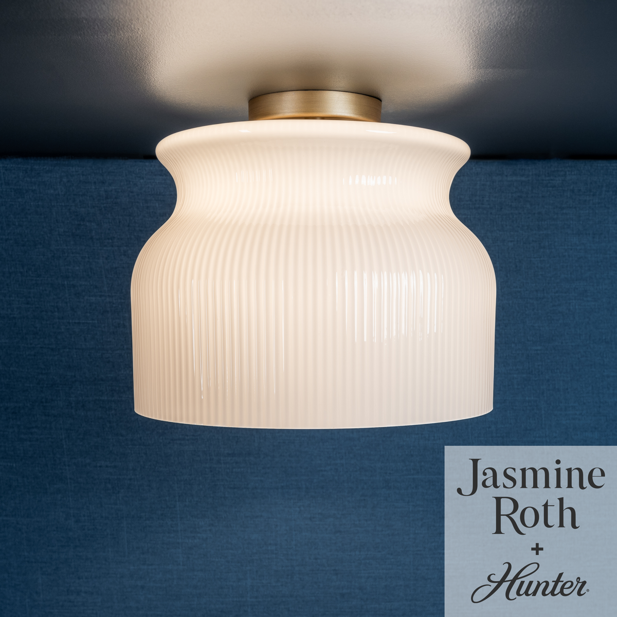 Harlowe 14-inch 1-light Luxe Gold Flush Mount Ceiling Light with Cased White Glass
