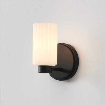 Bedminster 5-inch 1-light Matte Black Vanity Light with Etched Opal Ribbed Glass Shade