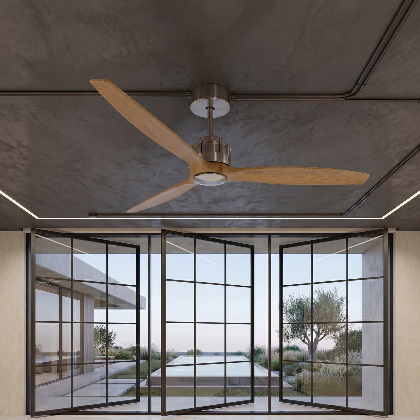 Akmani 60 Inch Chrome Fan with 0 Lights and Remote