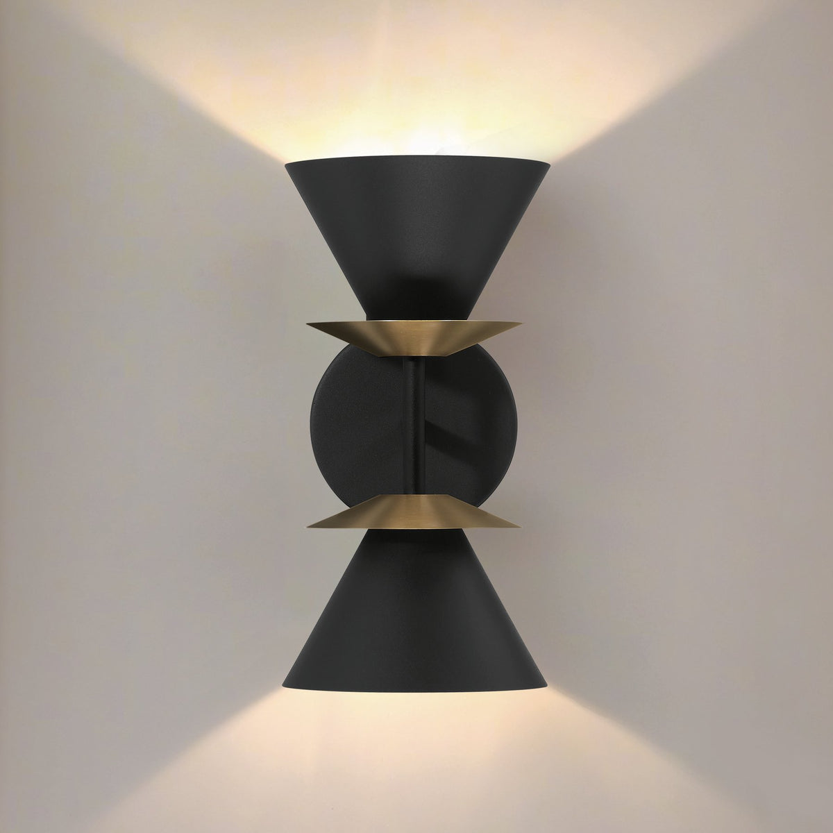 Tremolo 12-inch 2-light Textured Black and Champagne Gold Wall Sconce