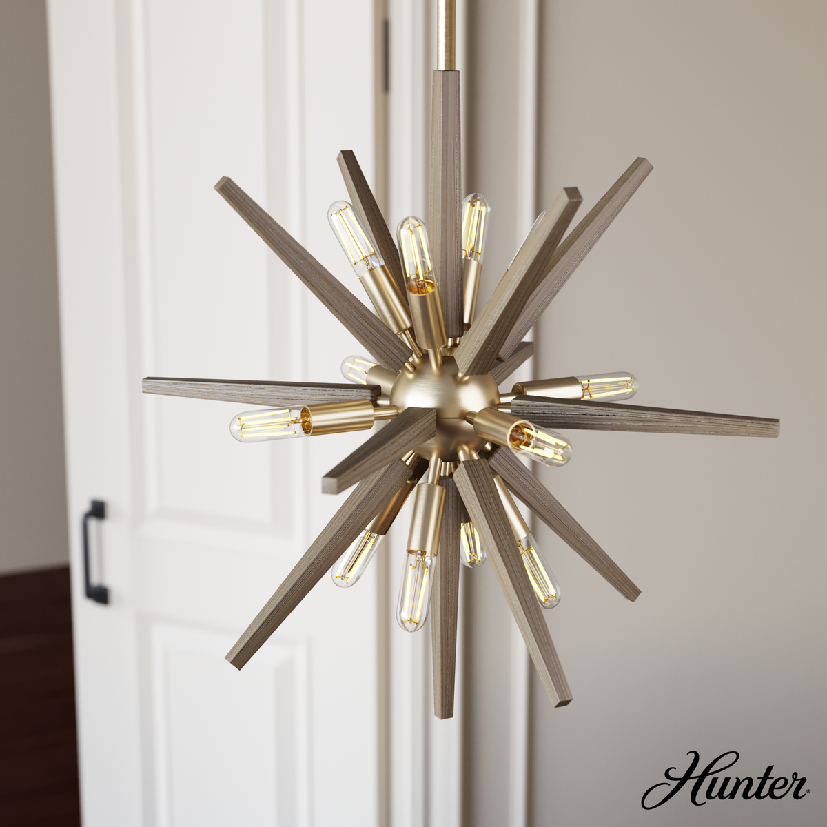 Hartland 31-inch 4-light Alturas Gold Vanity Light with Seeded Glass