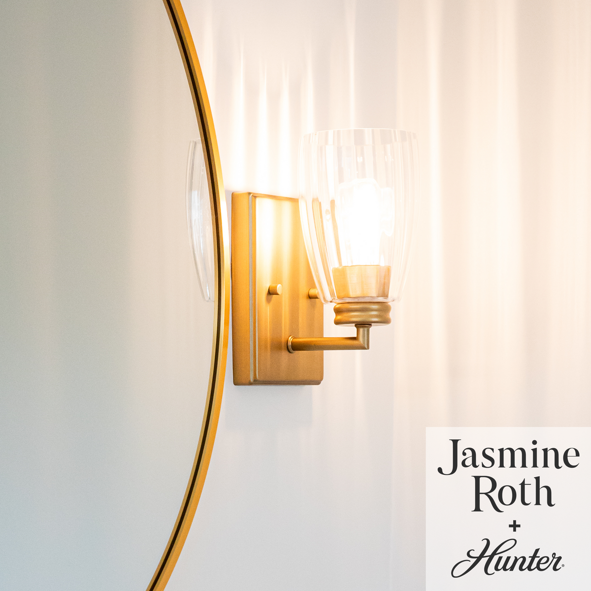 Rossmoor 9-inch 1-light Luxe Gold Wall Sconce with Clear Fluted Glass