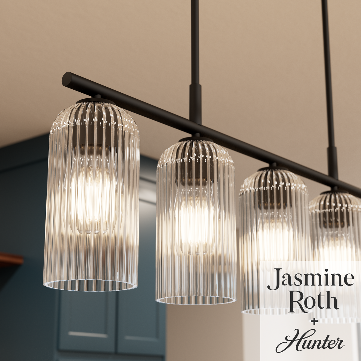 Beverly Glen 37-inch 5-light Matte Black Linear Chandelier with Clear Glass