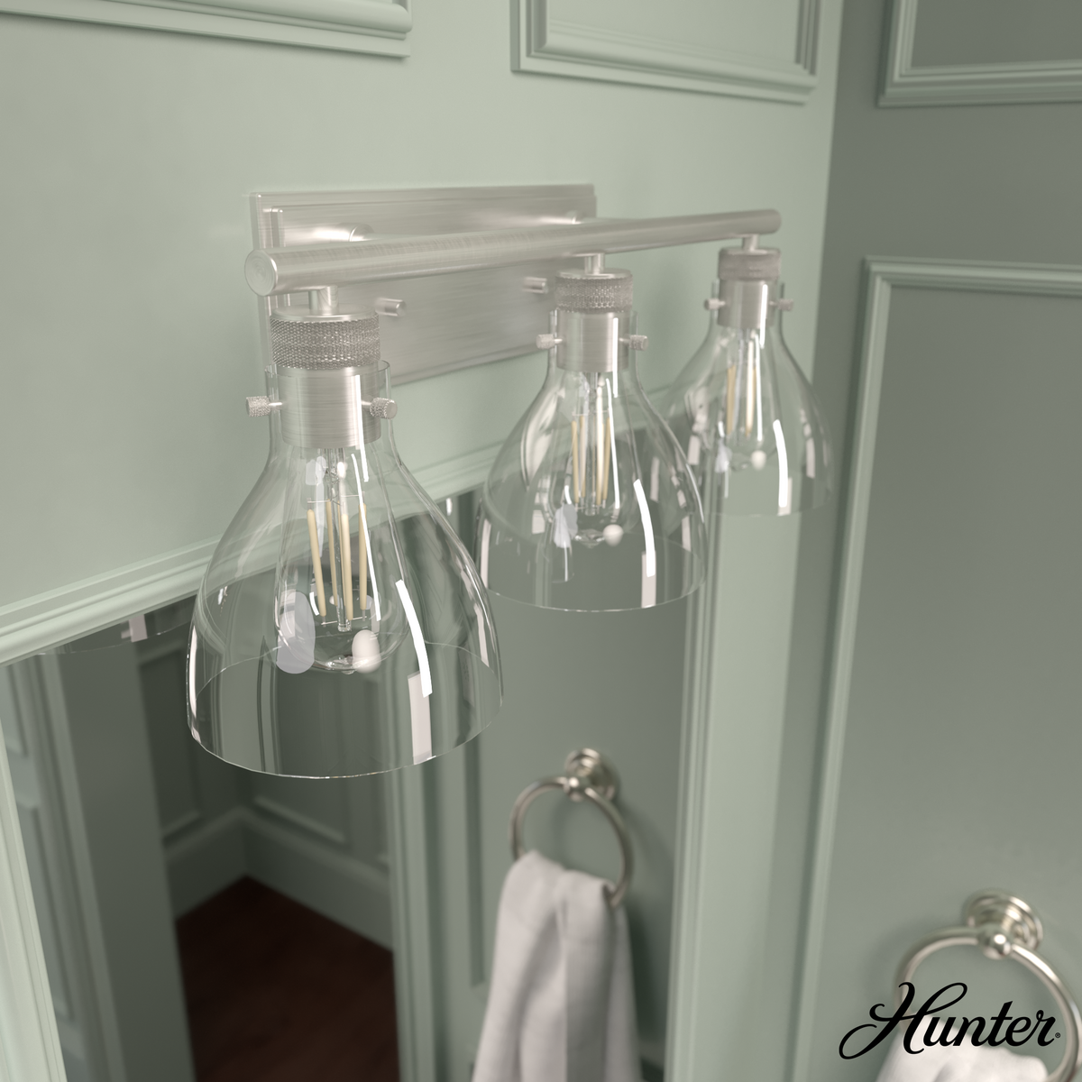 Lochemeade 28.5-inch 3-light Brushed Nickel Linear Pendant Cluster with Seeded Glass