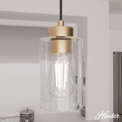 Hartland 26.75-inch 3-light Alturas Gold Linear Pendant Cluster with Seeded Glass