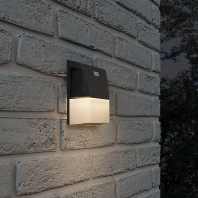 8-inch Bronze Outdoor Mini Outdoor Wall Light