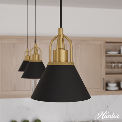 Carrington Isle 7-inch 1-light Matte Black and Luxe Gold Pendant with Matte Black Metal Shade