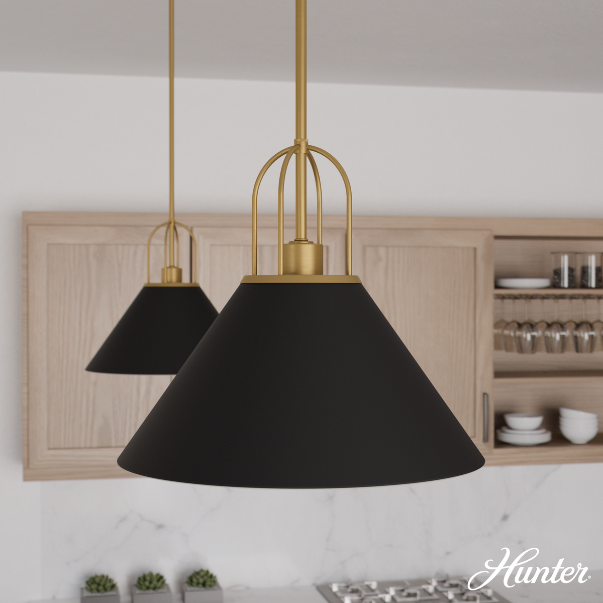Carrington Isle 16-inch 1-light Matte Black and Luxe Gold Pendant with Matte Black Metal Shade