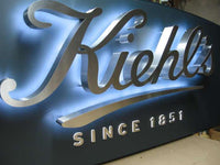 BusinessSigns2_28a90bef-2596-4d09-89ec-09fddf32b147